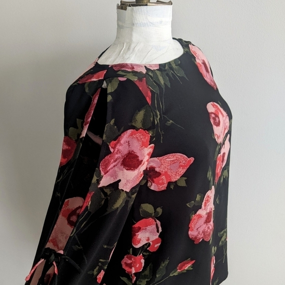 Aritzia Wilfred Floral Tied Sleeve Blouse - Picture 3 of 3